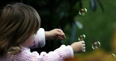 Easy for baby to fart fart and protective film