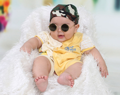 Baby diaper to men and women are different